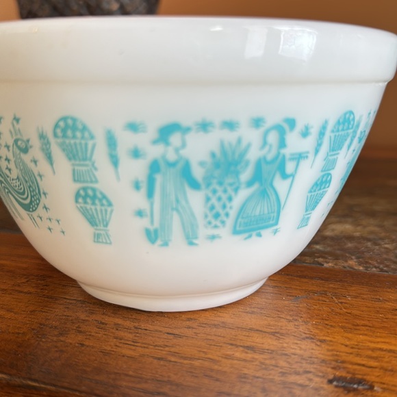 Vintage Set of 2 PYREX AMISH BUTTERPRINT Turquoise 401 & 403 mixing bowls EUC - Picture 9 of 13